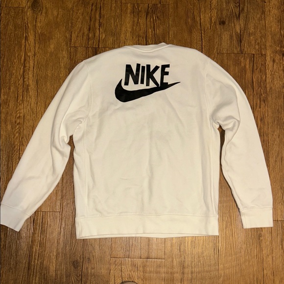 Mens Nike White Embroidered
Sweatshirt Size Medium - Picture 7 of 8